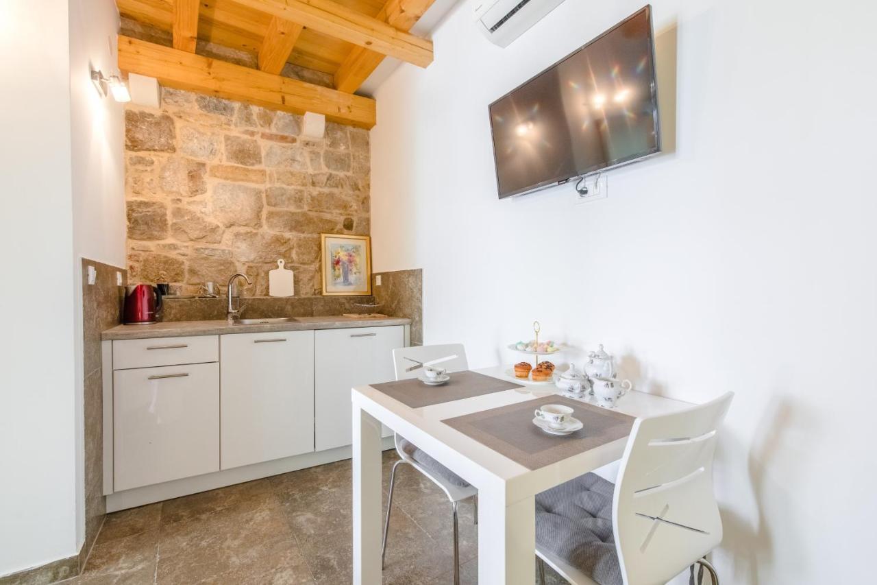 Jes Old Town Luxury Rooms Σπλιτ Εξωτερικό φωτογραφία